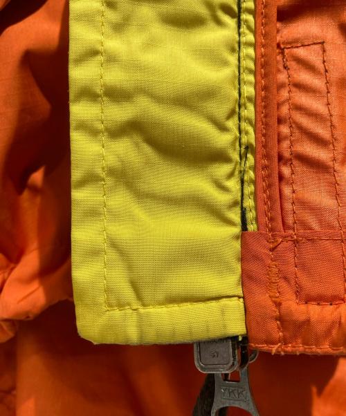 NIKE ACG（ナイキエーシージー）NIKE ACG (ナイキエーシージー) マウンテンパーカー オレンジ×グレー サイズ:XLの古着・服飾アイテム