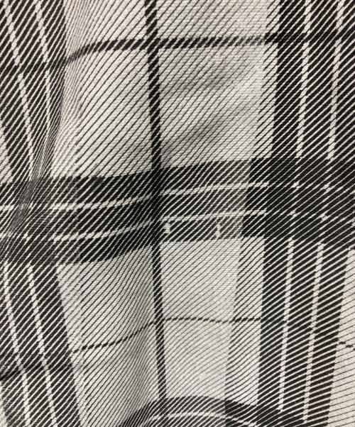 GEEK OUT STORE（ギーク アウト ストア）GEEK OUT STORE (ギーク アウト ストア) マルチカラーチェックプリントスウェット マルチカラー サイズ:Freeの古着・服飾アイテム