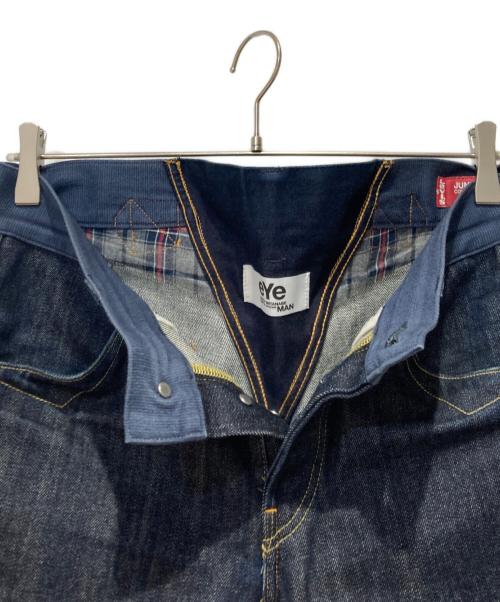 eYe COMME des GARCONS JUNYAWATANABE MAN（アイ コム デ ギャルソン ジュンヤ ワタナベ マン）eYe COMME des GARCONS JUNYAWATANABE MAN (アイ コム デ ギャルソン ジュンヤ ワタナベ マン) LEVI'S (リーバイス) デニムパンツ インディゴ サイズ:Sの古着・服飾アイテム
