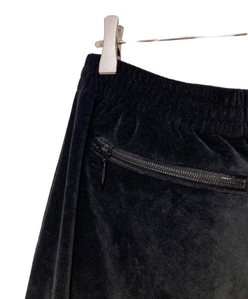 Needles（ニードルズ）Needles (ニードルズ) ONLY ARK (オンリーアーク) 別注 H. D. Track Pant - C/Pe Velour ブラック サイズ:Mの古着・服飾アイテム