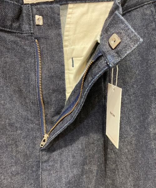 EVCON（エビコン）EVCON (エビコン) デニムパンツ インディゴ サイズ:3 未使用品の古着・服飾アイテム