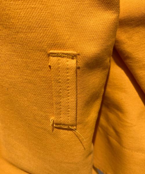 AMI Alexandre Mattiussi（アミアレクサンドルマテュッシ）AMI Alexandre Mattiussi (アミアレクサンドルマテュッシ) ステンカラーコート オレンジ サイズ:XSの古着・服飾アイテム