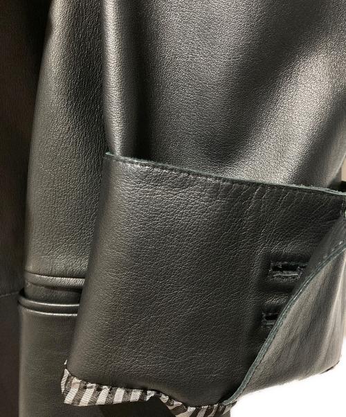 ARMANI COLLEZIONI（アルマーニ コレツィオーニ）ARMANI COLLEZIONI (アルマーニ コレツィオーニ) レザーテーラードジャケット ブラック サイズ:不明の古着・服飾アイテム