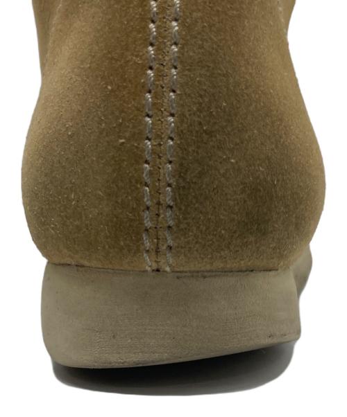 CLARKS（クラークス）CLARKS (クラークス) Wallabee ベージュ サイズ:27.5cmの古着・服飾アイテム