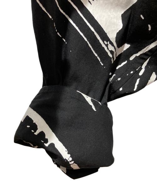GROUND Y（グラウンドワイ）GROUND Y (グラウンドワイ) 総柄シャツ ホワイト×ブラック サイズ:Freeの古着・服飾アイテム
