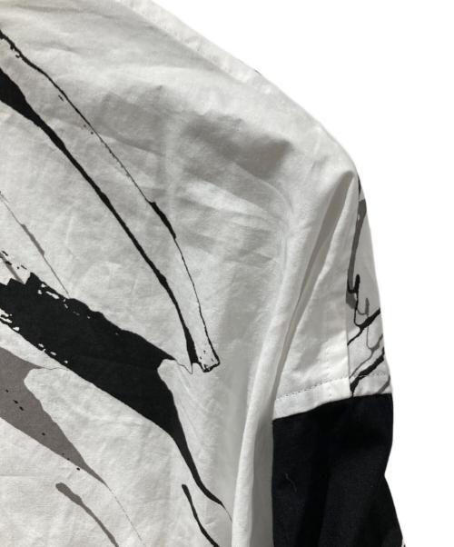 GROUND Y（グラウンドワイ）GROUND Y (グラウンドワイ) 総柄シャツ ホワイト×ブラック サイズ:Freeの古着・服飾アイテム