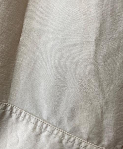 ISSEY MIYAKE（イッセイミヤケ）ISSEY MIYAKE (イッセイミヤケ) イカコート ベージュ サイズ:Mの古着・服飾アイテム