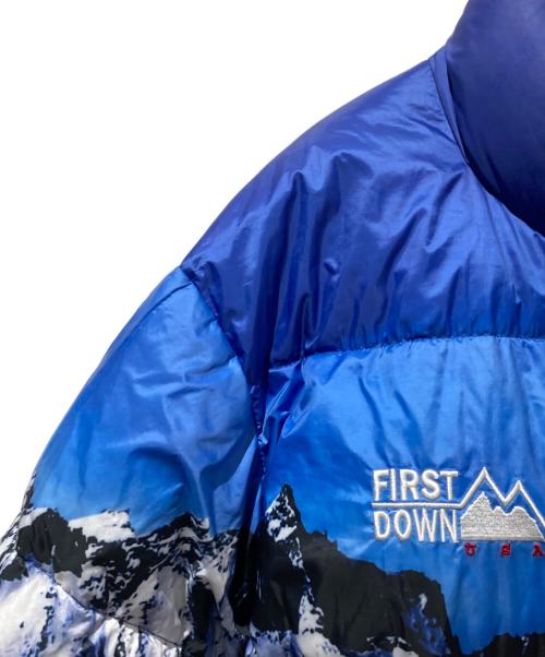 FIRST DOWN（ファーストダウン）FIRST DOWN (ファーストダウン) プリントリバーシブルダウン ブルー サイズ:Lの古着・服飾アイテム