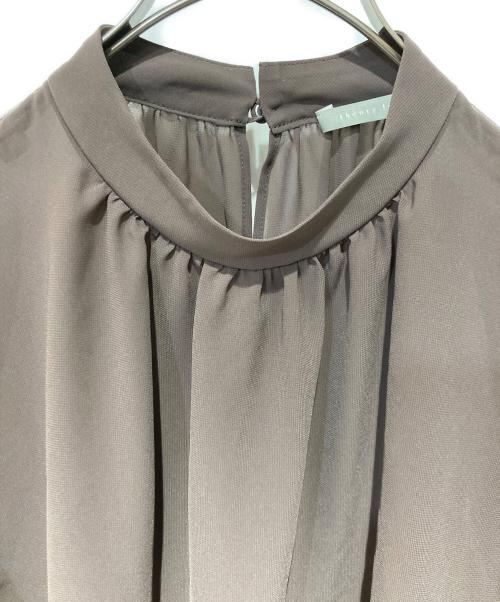 theory luxe（セオリーリュクス）theory luxe (セオリーリュクス) ウォッシャブルブラウス ブラウン サイズ:38の古着・服飾アイテム