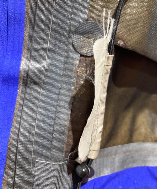 ARC'TERYX（アークテリクス）ARC'TERYX (アークテリクス) BETA AR ジャケット ブルー×ネイビー サイズ:Ｓの古着・服飾アイテム