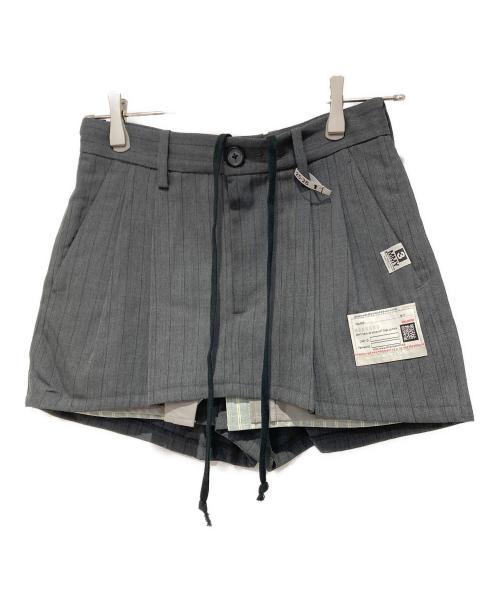 MIHARA YASUHIRO（ミハラヤスヒロ）MIHARA YASUHIRO (ミハラヤスヒロ) Triple Layered Stripe Shorts グレー サイズ:38の古着・服飾アイテム