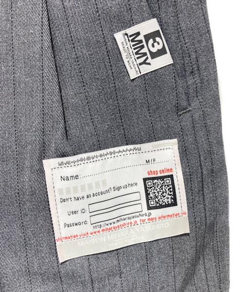 MIHARA YASUHIRO（ミハラヤスヒロ）MIHARA YASUHIRO (ミハラヤスヒロ) Triple Layered Stripe Shorts グレー サイズ:38の古着・服飾アイテム