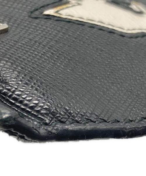PRADA（プラダ）PRADA (プラダ) クラッチバッグ ブラックの古着・服飾アイテム