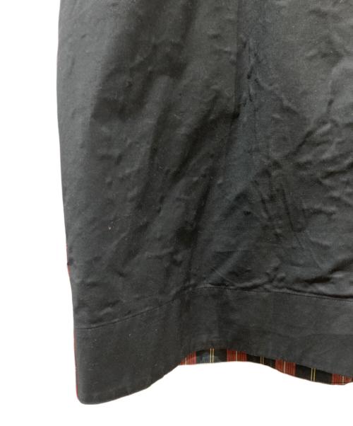 CMMN SWDN（コモンスウェーデン）CMMN SWDN (コモンスウェーデン) Button Check Coat ブラック×レッド サイズ:48の古着・服飾アイテム