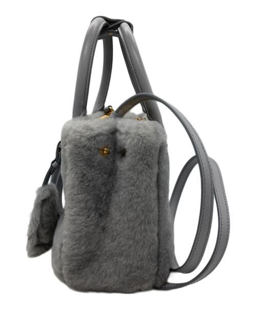 PRADA（プラダ）PRADA (プラダ) ガレリアミニボアンドバッグ グレーの古着・服飾アイテム