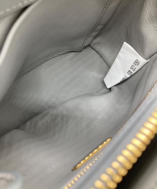 PRADA（プラダ）PRADA (プラダ) ガレリアミニボアンドバッグ グレーの古着・服飾アイテム
