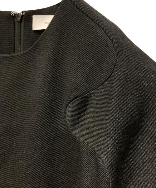 FACETASM（ファセッタズム）FACETASM (ファセッタズム) プリーツワンピース ブラック サイズ:Mの古着・服飾アイテム