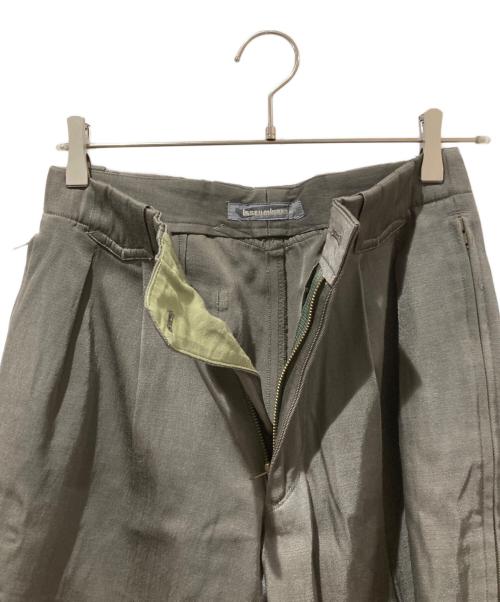 ISSEY MIYAKE MEN（イッセイミヤケメン）ISSEY MIYAKE MEN (イッセイミヤケメン) ナイロンコットンパラシュートパンツ グリーン サイズ:Sの古着・服飾アイテム