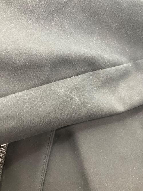 Adam et Rope（アダム エ ロペ）Adam et Rope (アダム エ ロペ) ALLIED ショートフーディダウン ブラック サイズ:Mの古着・服飾アイテム
