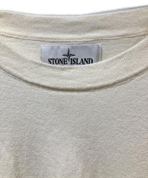 STONE ISLAND（ストーンアイランド）STONE ISLAND (ストーンアイランド) ロゴ パッチ クルーネック ニット アイボリー サイズ:Ｌの古着・服飾アイテム