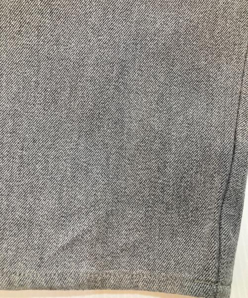 Graphpaper（グラフペーパー）Graphpaper (グラフペーパー) COLORFAST DENIM 2 TUCK PANTS グレー サイズ:2の古着・服飾アイテム
