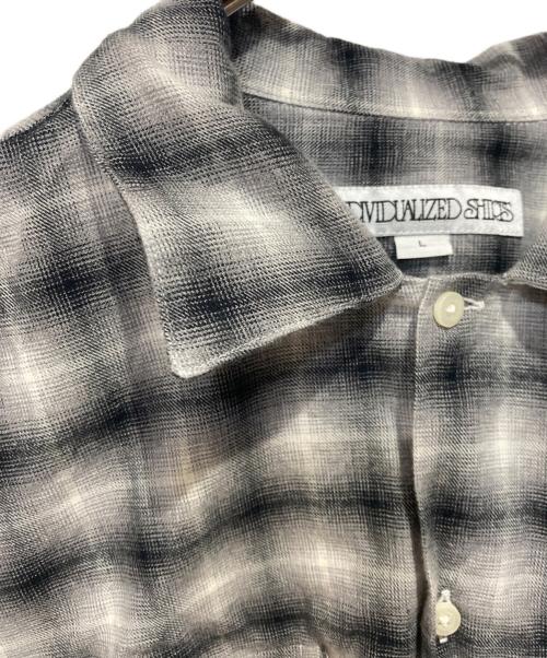 INDIVIDUALIZED SHIRTS（インディビジュアライズドシャツ）INDIVIDUALIZED SHIRTS (インディビジュアライズドシャツ) 長袖シャツ グレー サイズ:Ｌの古着・服飾アイテム