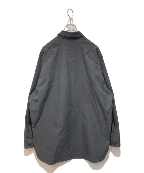 teatora（テアトラ）TEATORA (テアトラ) CARTRIDGE SHIRT MOTION STRUCTURE グレー サイズ:不明の古着・服飾アイテム