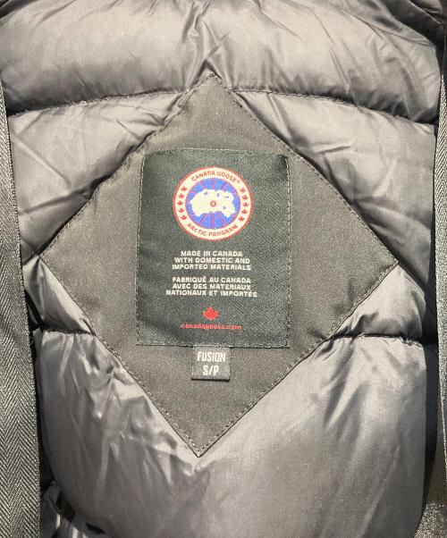 CANADA GOOSE（カナダグース）CANADA GOOSE (カナダグース) Kensington Parka ダウンコート ブラック サイズ:Sの古着・服飾アイテム