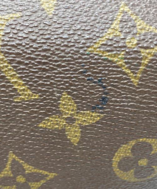 LOUIS VUITTON（ルイ ヴィトン）LOUIS VUITTON (ルイ ヴィトン) トラベルバッグ ブラウンの古着・服飾アイテム