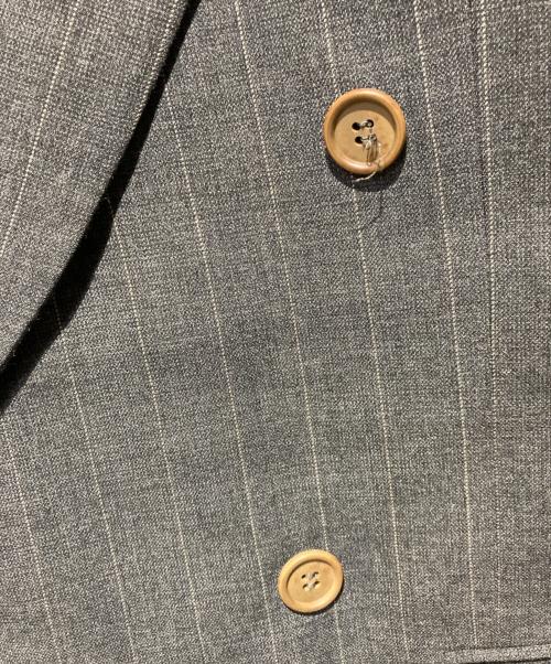 GIORGIO ARMANI（ジョルジョアルマーニ）GIORGIO ARMANI (ジョルジョアルマーニ) ダブルジャケット グレー サイズ:48の古着・服飾アイテム