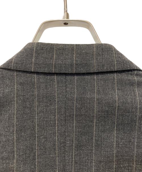 GIORGIO ARMANI（ジョルジョアルマーニ）GIORGIO ARMANI (ジョルジョアルマーニ) ダブルジャケット グレー サイズ:48の古着・服飾アイテム