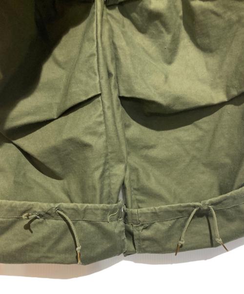 US ARMY（ユーエスアーミー）US ARMY (ユーエスアーミー) M-65フィールドパンツ カーキ サイズ:UK7の古着・服飾アイテム