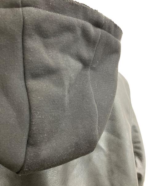 ZARA（ザラ）ZARA (ザラ) ダメージ加工フェイクレザボンバージャケット ブラック サイズ:Lの古着・服飾アイテム