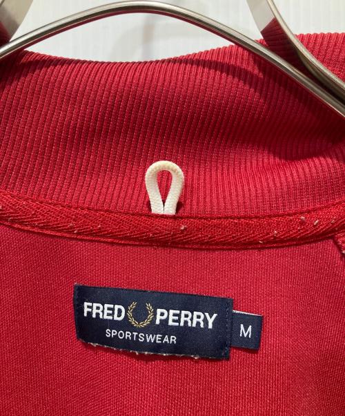 FRED PERRY（フレッドペリー）FRED PERRY (フレッドペリー) TAPED TRACK JACKET レッド サイズ:Mの古着・服飾アイテム