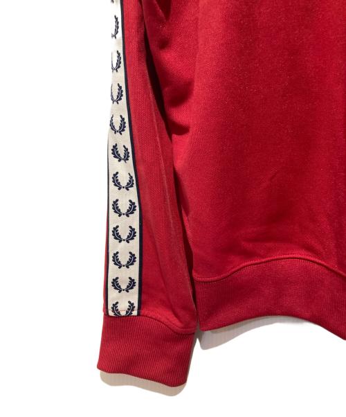 FRED PERRY（フレッドペリー）FRED PERRY (フレッドペリー) TAPED TRACK JACKET レッド サイズ:Mの古着・服飾アイテム