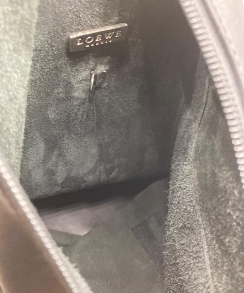 LOEWE（ロエベ）LOEWE (ロエベ) レザーボディバッグ ブラックの古着・服飾アイテム