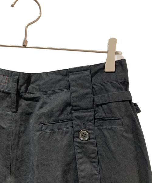 Y's（ワイズ）Y's (ワイズ) プリーツワイドロールアップクロップドパンツ ブラック サイズ:2の古着・服飾アイテム