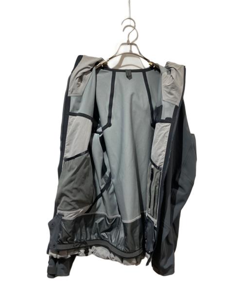 ARC'TERYX（アークテリクス）ARC'TERYX (アークテリクス) PROCLINE JACKET グレー サイズ:Mの古着・服飾アイテム