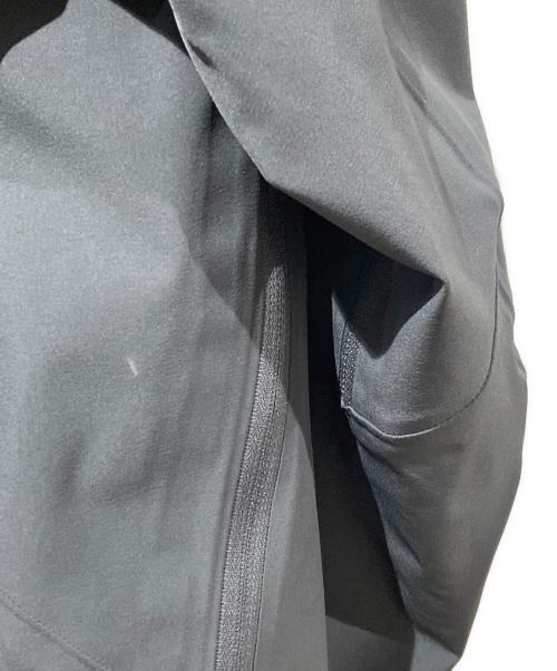 ARC'TERYX（アークテリクス）ARC'TERYX (アークテリクス) PROCLINE JACKET グレー サイズ:Mの古着・服飾アイテム
