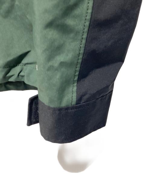 THE NORTH FACE（ザ ノース フェイス）THE NORTH FACE (ザ ノース フェイス) MOUNTAIN JACKET GORE-TEX グリーン×ブラック サイズ:Mの古着・服飾アイテム