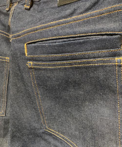 th products STUDIOUS（ティーエイチ プロダクツ ステュディオス）th products STUDIOUS (ティーエイチ プロダクツ ステュディオス) デニムパンツ インディゴ サイズ:2の古着・服飾アイテム