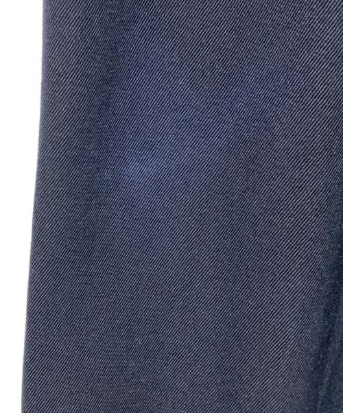 MAATEE&SONS（マーティーアンドサンズ）MAATEE&SONS (マーティーアンドサンズ) 2TUCK TROUSERS ネイビー サイズ:1の古着・服飾アイテム