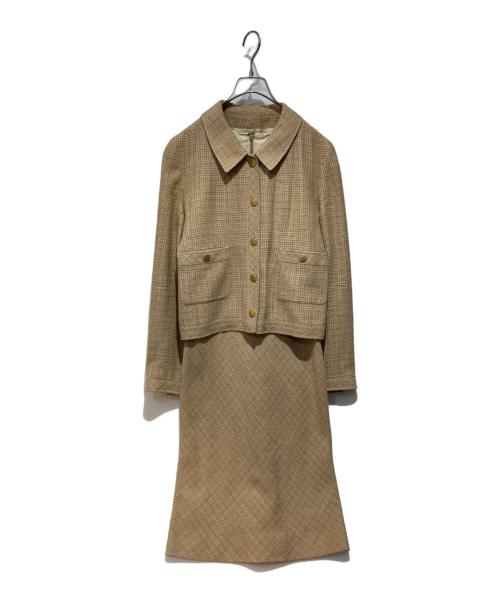 CHANEL（シャネル）CHANEL (シャネル) セットアップスーツ ベージュ サイズ:38の古着・服飾アイテム