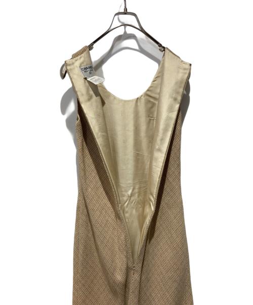CHANEL（シャネル）CHANEL (シャネル) セットアップスーツ ベージュ サイズ:38の古着・服飾アイテム