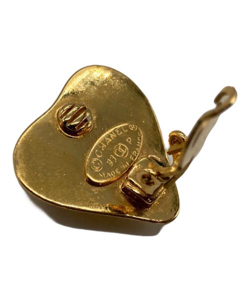 CHANEL（シャネル）CHANEL (シャネル) ハートモチーフイヤリング ゴールドの古着・服飾アイテム