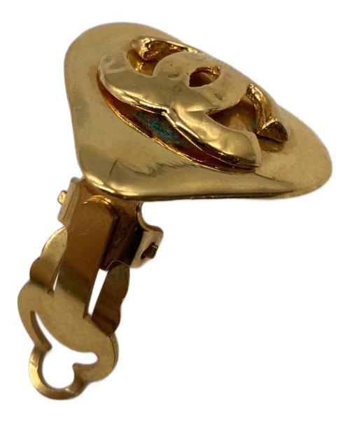 CHANEL（シャネル）CHANEL (シャネル) ハートモチーフイヤリング ゴールドの古着・服飾アイテム