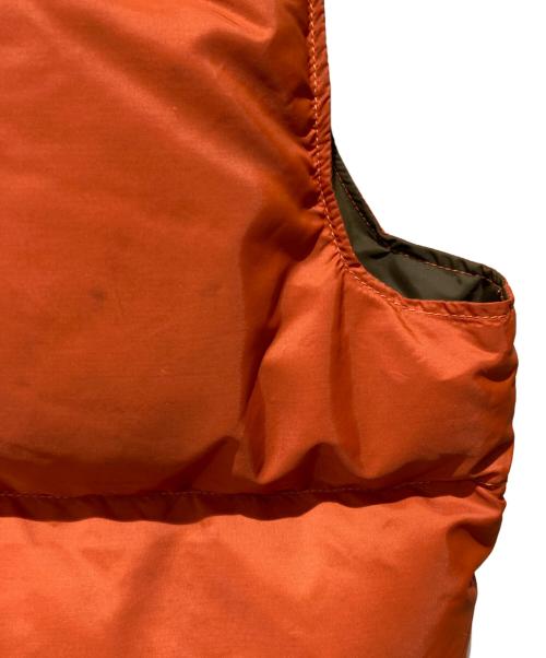 RockyMountainFeatherBed（ロッキーマウンテンフェザーベッド）RockyMountainFeatherBed (ロッキーマウンテンフェザーベッド) ダウンベスト オレンジ サイズ:不明の古着・服飾アイテム