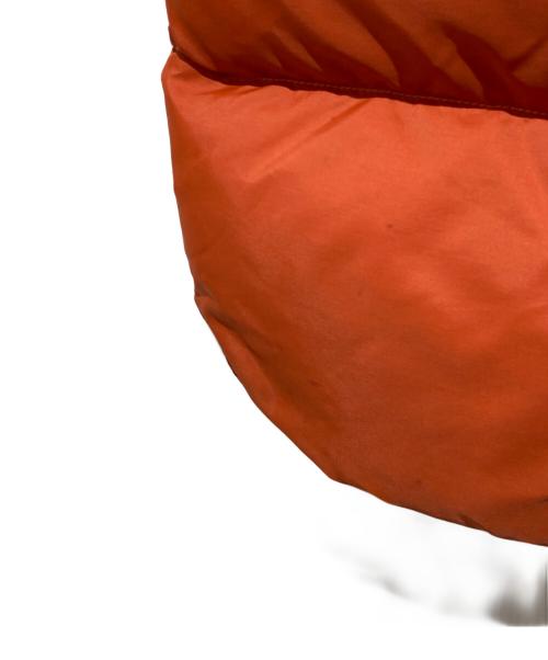 RockyMountainFeatherBed（ロッキーマウンテンフェザーベッド）RockyMountainFeatherBed (ロッキーマウンテンフェザーベッド) ダウンベスト オレンジ サイズ:不明の古着・服飾アイテム