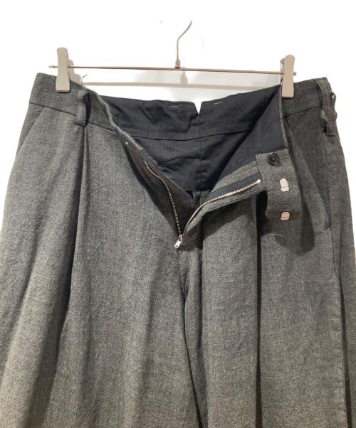 MAATEE&SONS（マーティーアンドサンズ）MAATEE&SONS (マーティーアンドサンズ) Military Slacks グレー サイズ:3の古着・服飾アイテム