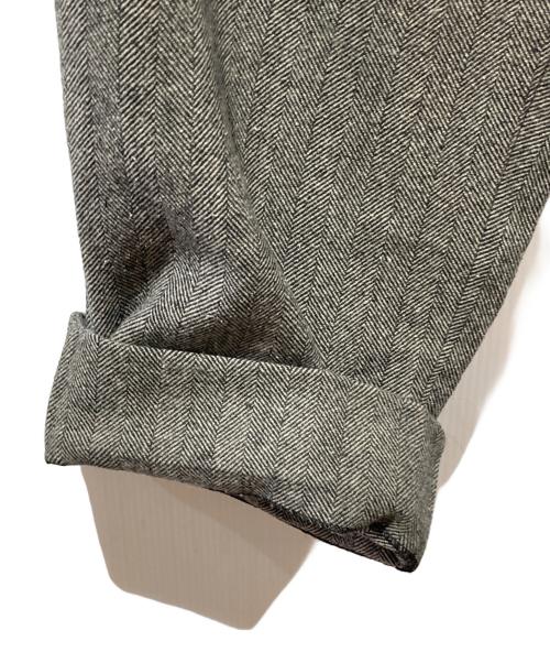 ULTERIOR（アルテリア）ULTERIOR (アルテリア) WOOL SILK HERINGBONE WIDE TROUSERS グレー サイズ:4の古着・服飾アイテム